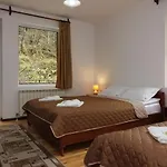 Otel семеен орфей Teshel