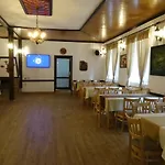 семеен орфей Hotel 2*