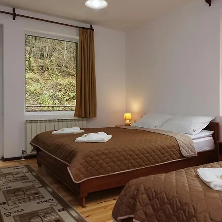 ホテル семеен орфей Teshel