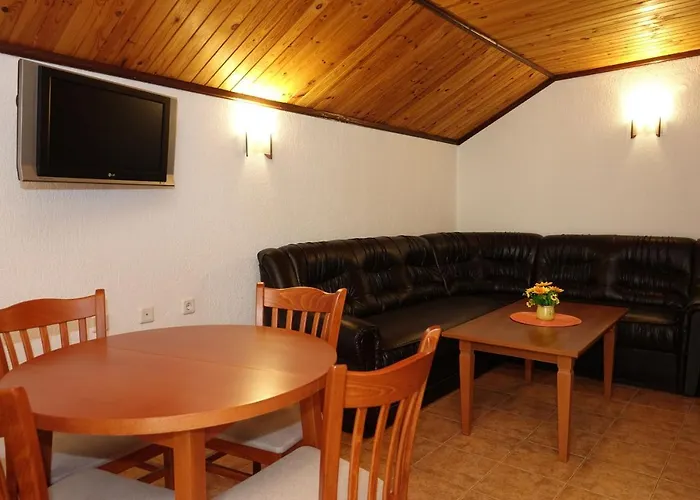 семеен орфей 2* Teshel